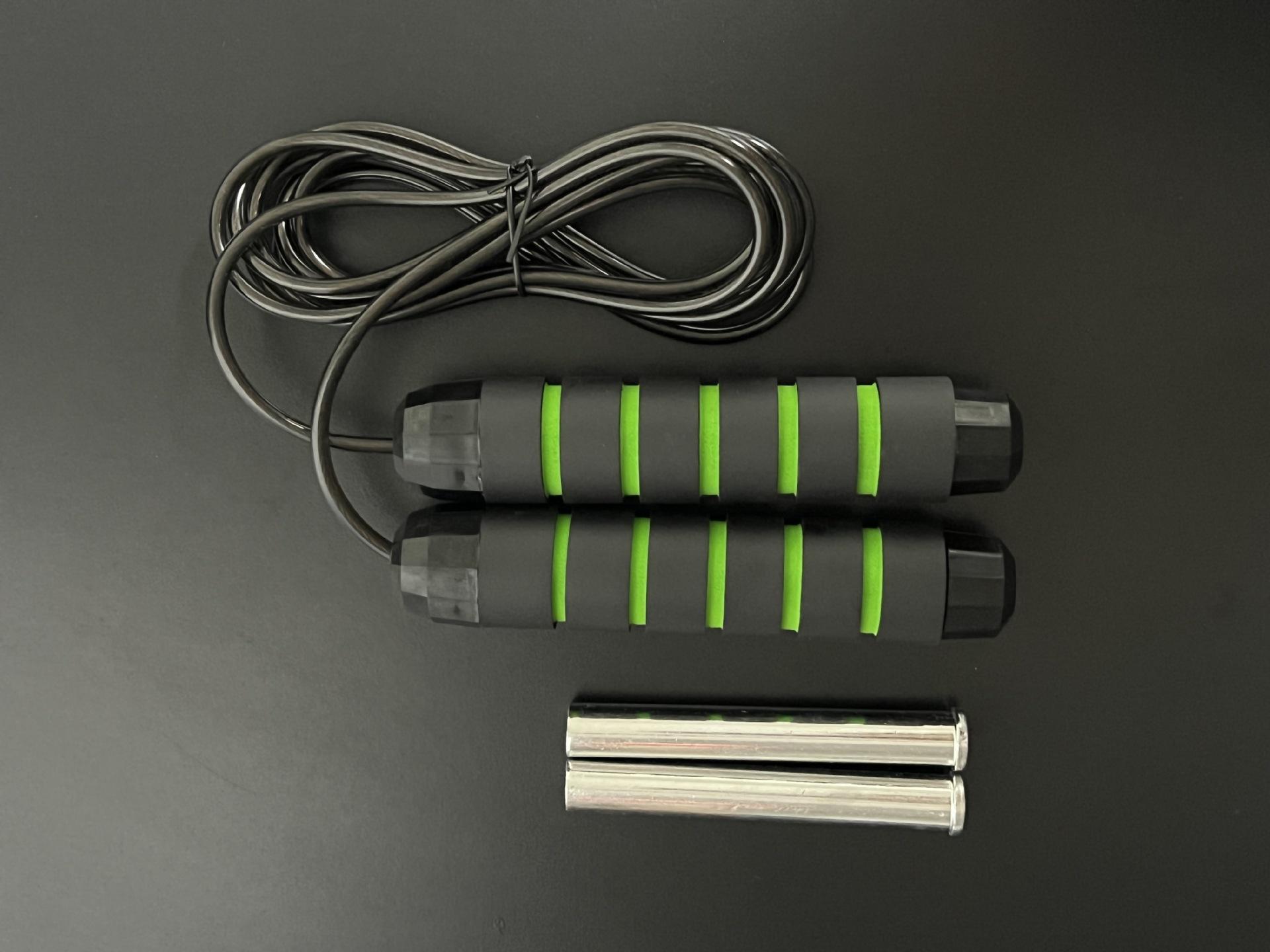 

Обтяжена скакалка для тренувань на швидкість та фітнес