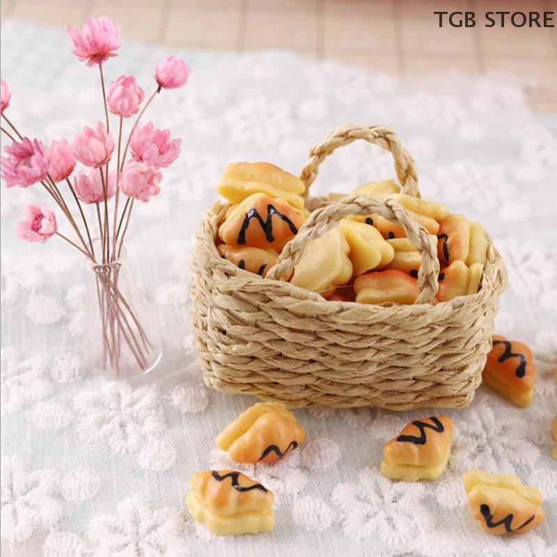 1Pcs 1/12 Mini Rattan Basket Dollhouse Miniature Weave Vegetable Food Storage Basket