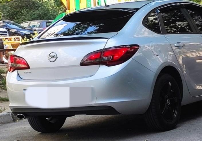 Спойлер Sedan LIP (Sunplex, черный) (115см*5,5см) для Opel Astra J 2009-2015 гг