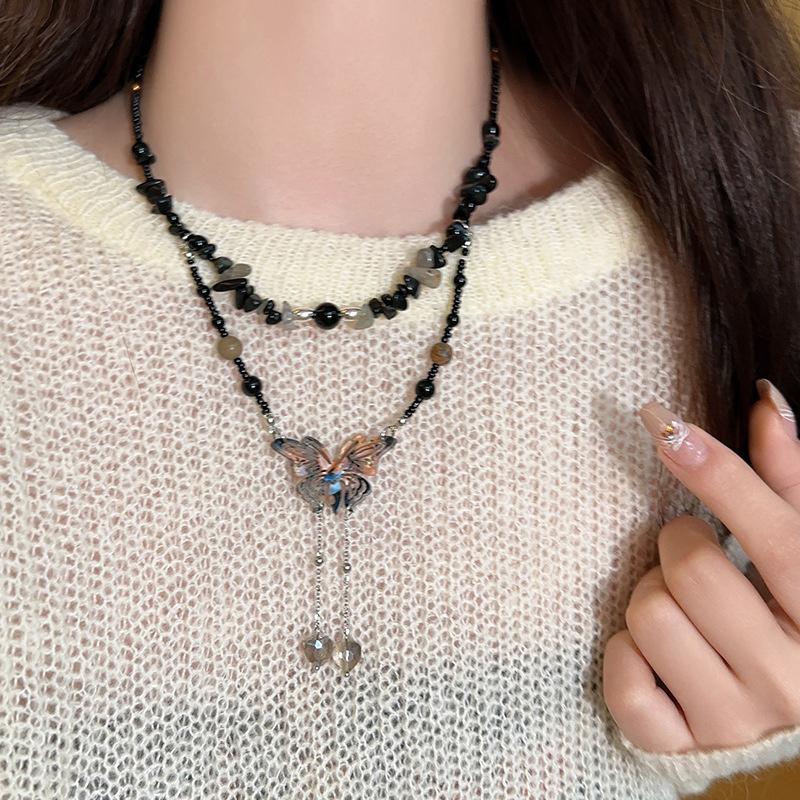 Collier à Pendentif Papillon à Pampilles Collier de Perles à Ruban Papillon Chaîne de Clavicule pour Femmes
