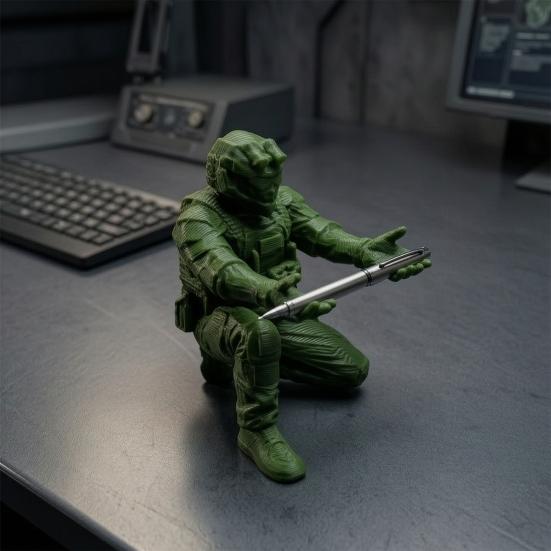 3D Printed Soldier Pen Pencil Holder Stand for Desk, Pen Display Stand, Creative Pencil Holder, Military Decorations for Home Office