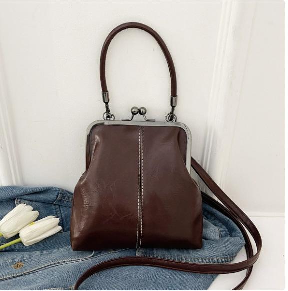 New retro messenger bag clip handbag personalized fashion casual shell mobile phone bag commuter single shoulder oblique