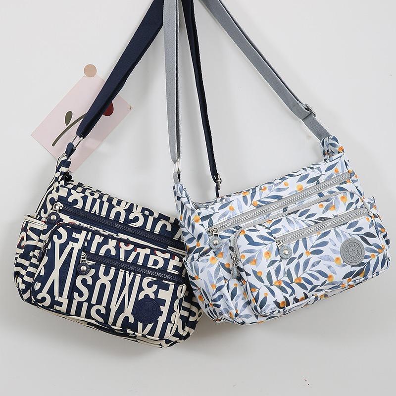 New Vintage Fashion Crossbody Bag Print Multi-Layer Large Capacity Middle-Aged Mom Bag Oxford Fabric Women Bag