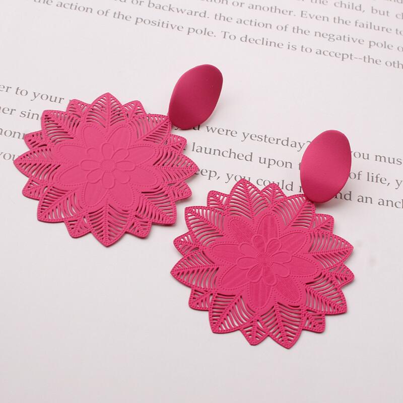 Sterling Silver Black Floral Earrings - Exquisite & Elegant Korean Style for Women
