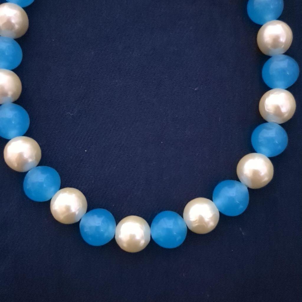 Used MoschinoVintage necklace