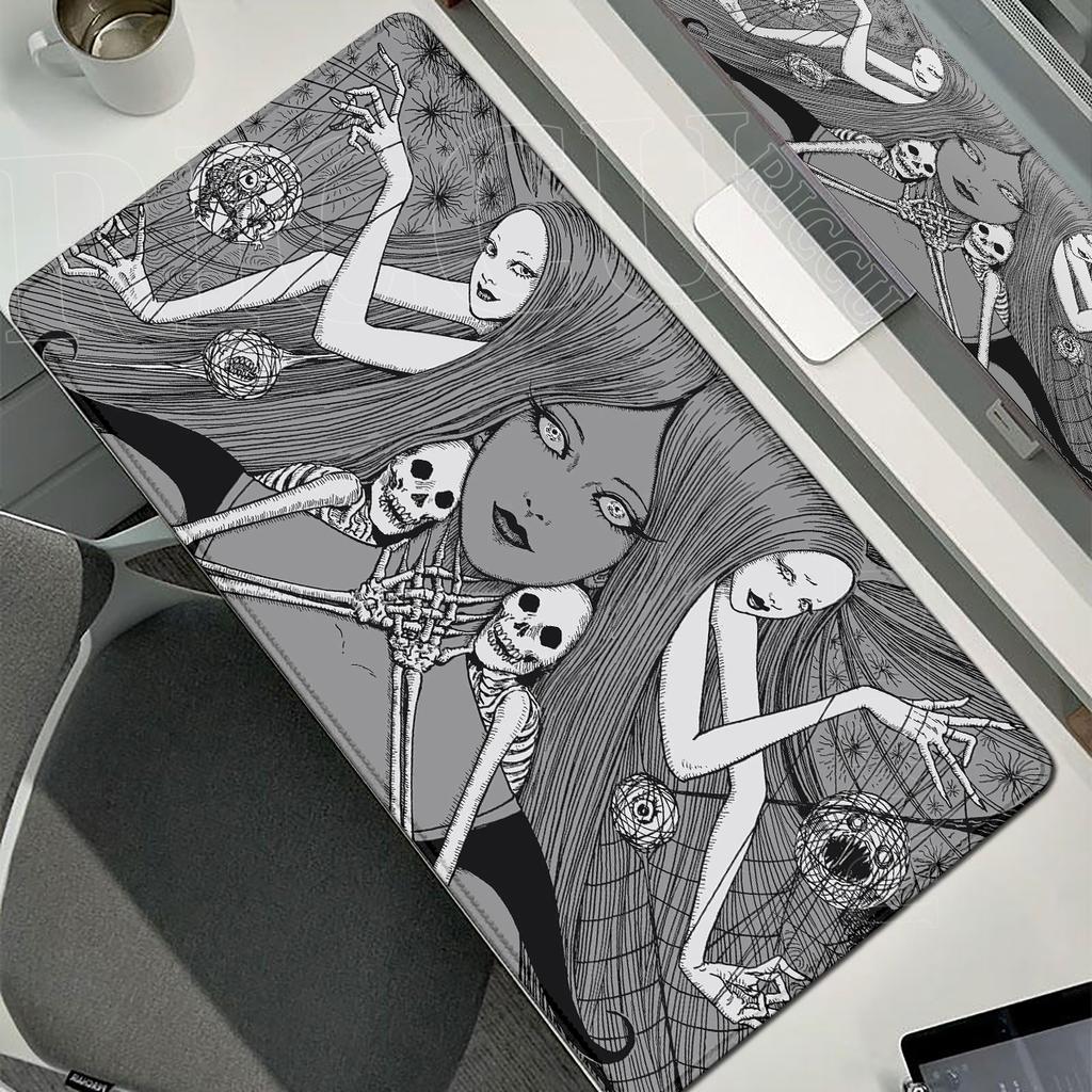 Black and White Horror Collage Anime Girl Mouse Pad XXL Gamer Mousepad Office Extended Desk Pad Gaming Keyboard Mat Large Carpet