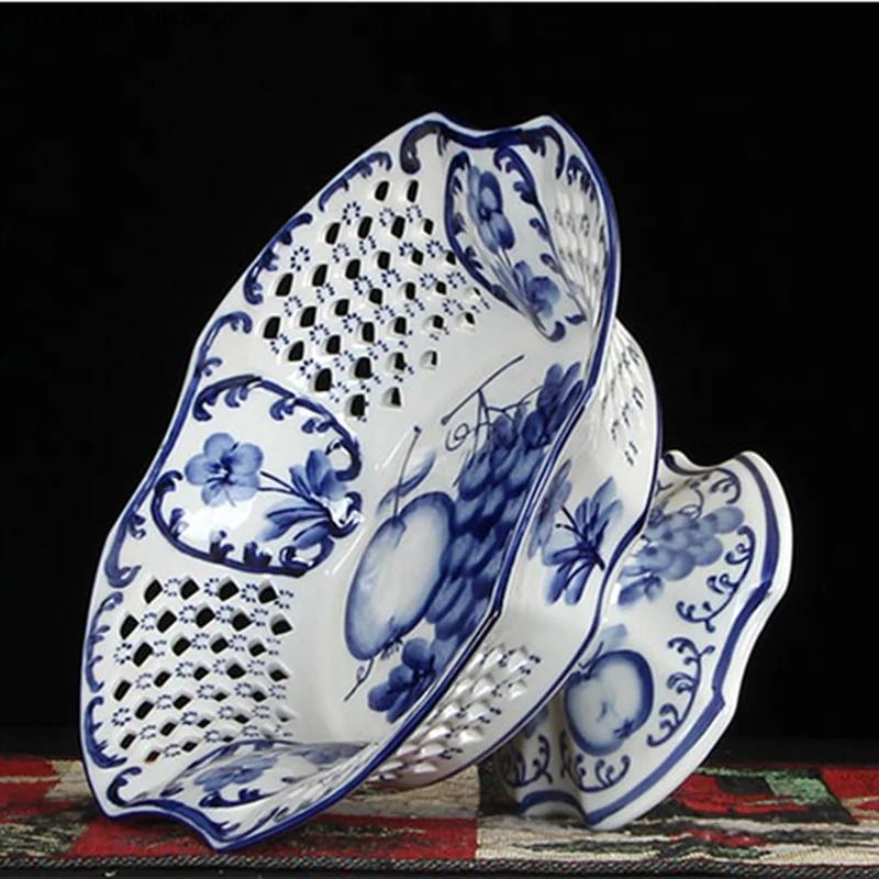 Hollow Fruit Plate Ceramic Plate Tall Feet Fruit Dish Snack Bowl Decorative Tableware Food Tray Fruit Basket Storage Ornaments