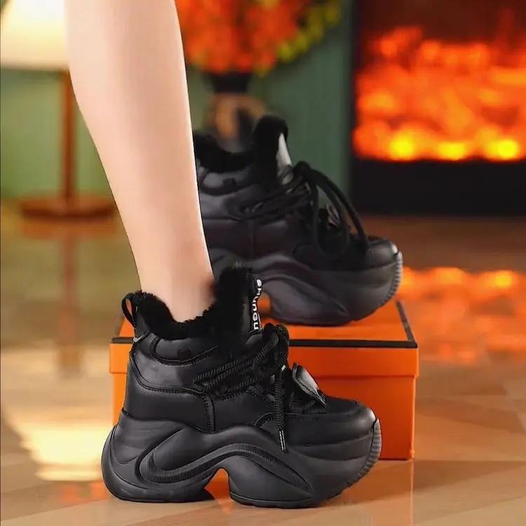 Fashion Winter Women's Boots Warm Increase Height Prevent Slipping Outdoor Snow Boots Comfortable Plush New High Top Lace Up Sneakers