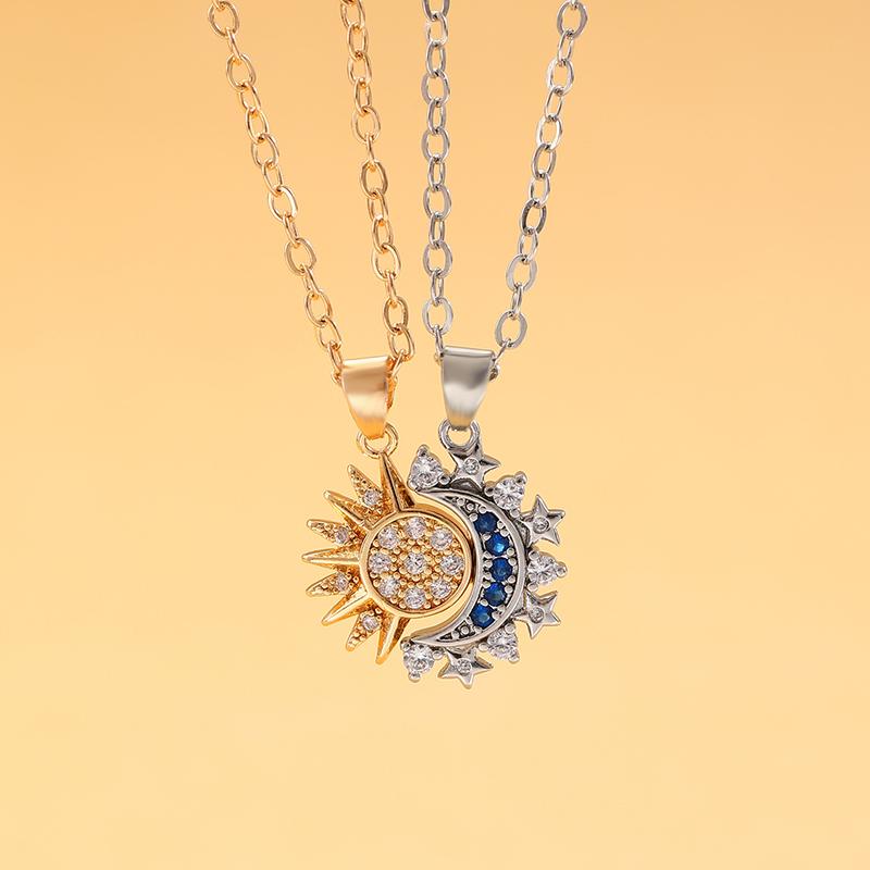 

2Pcs/Set Magnetic Sun Moon Pendent Necklaces for Women Men Metal Zircon Rhinestone Sun Moon Couple Necklaces Set Jewelry Gifts