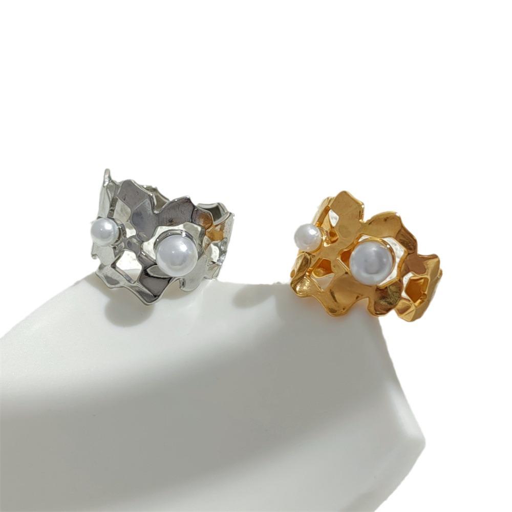 Stainless Steel Pearl Geometric Retro French Finger Ring - Exquisite High-End Jewelry.