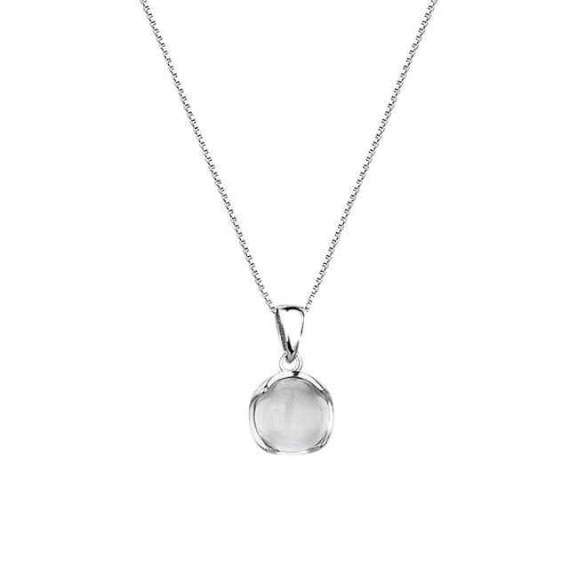 2022 White Chalcedony Necklace - Elegant Niche Design, High-End Fairy Clavicle Chain for Women & Students