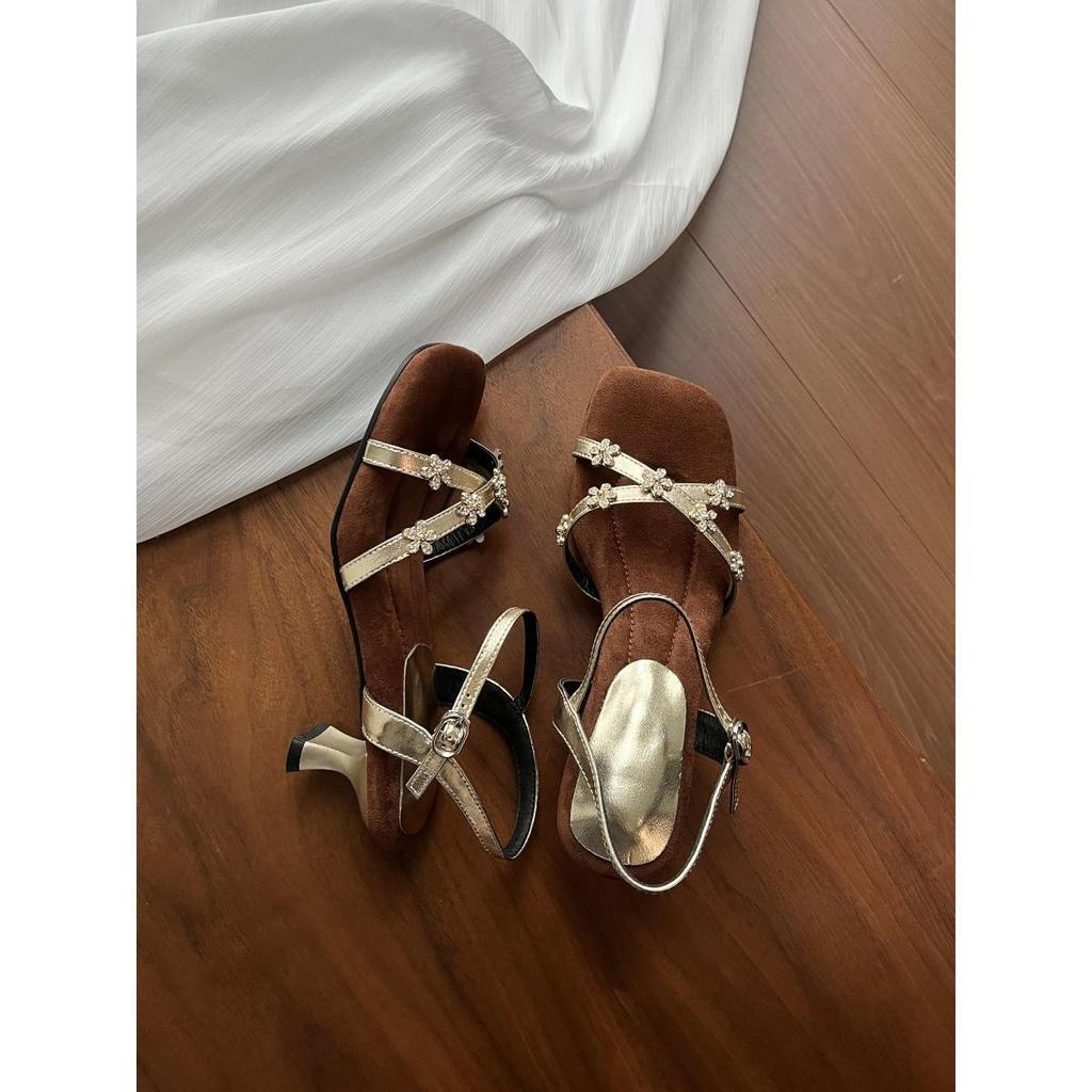 French rhinestone thick heel cross with sandals women's 2025 summer new models are beautiful square head thick heel with open toe sandals