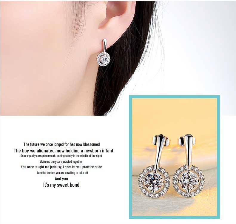 Koreanische Mode Funkelnde Diamant Runde Ohrstecker - Silber Hohl Design