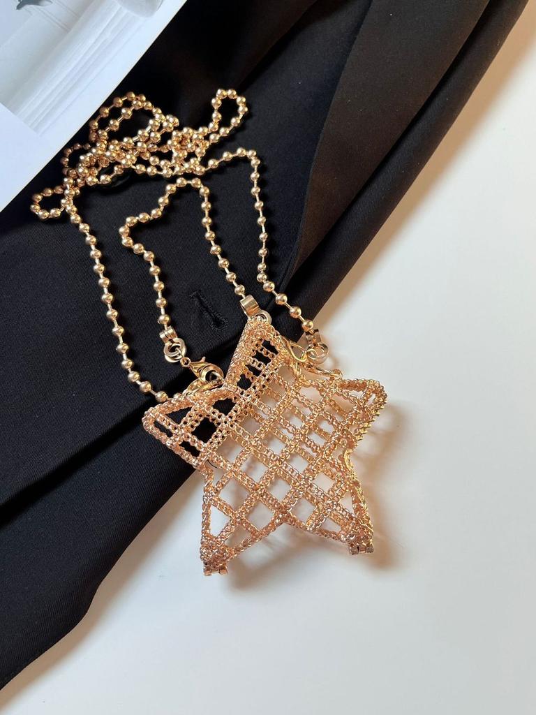 Street Style Star Shaped Mini Metal Crossbody Bag With Chain For Daily Fashion