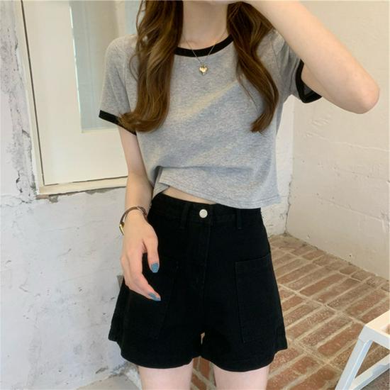 

Летний кроп-топ в стиле колор-блок: Облегающий дизайн с коротким рукавом для женщин XXL серый