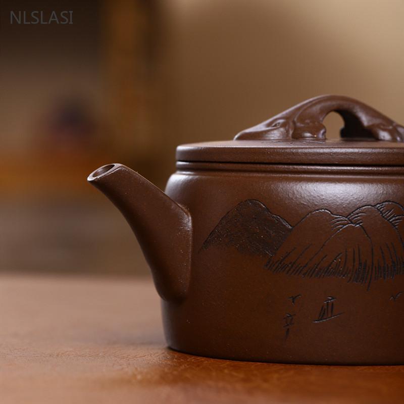 240ML Yixing Tea Pots Purple Clay Teapot Guogong Teapot Raw Ore Downslope Mud Xu Liuping Handmade Red Clay Pot with Pine Winds