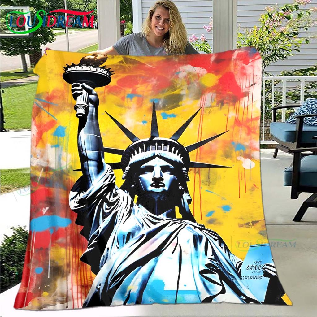 Fashion Statue of Liberty Pattern Blanket Flannel Thin Blanket Portable Home Travel Office Lunch Break Blanket Birthday Gift