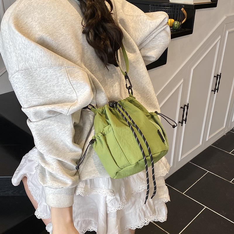 Japanese-Inspired Niche Drawstring Bucket Bag, Versatile Crossbody for Commuting and Outdoor Sports Casual Use