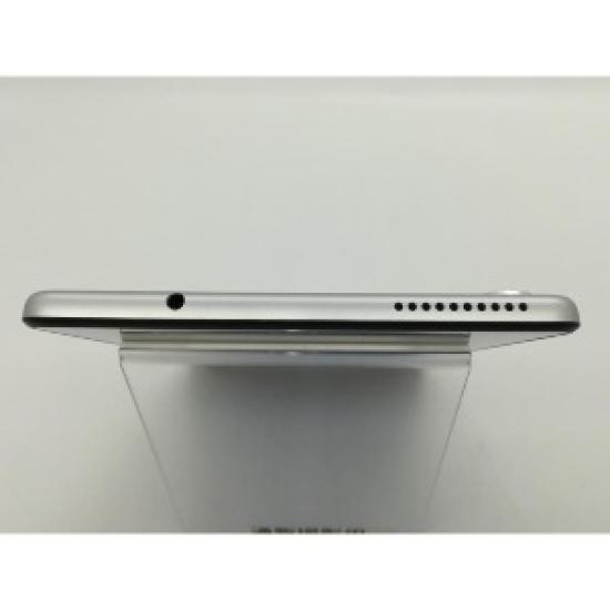 BRUKT NEC LAVIE T8 (PC‑T0875CAS) Wi-Fi 6GB 128GB Nettbrett – Platinagrå / Japan-modell