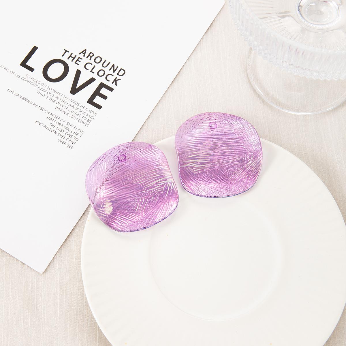 

Creative Design Shrimp Chip Earrings Advanced Sense Gradual Change Color Dopamine Stud Earrings Imitation Silver Needle Exaggerated Ear Jewelry