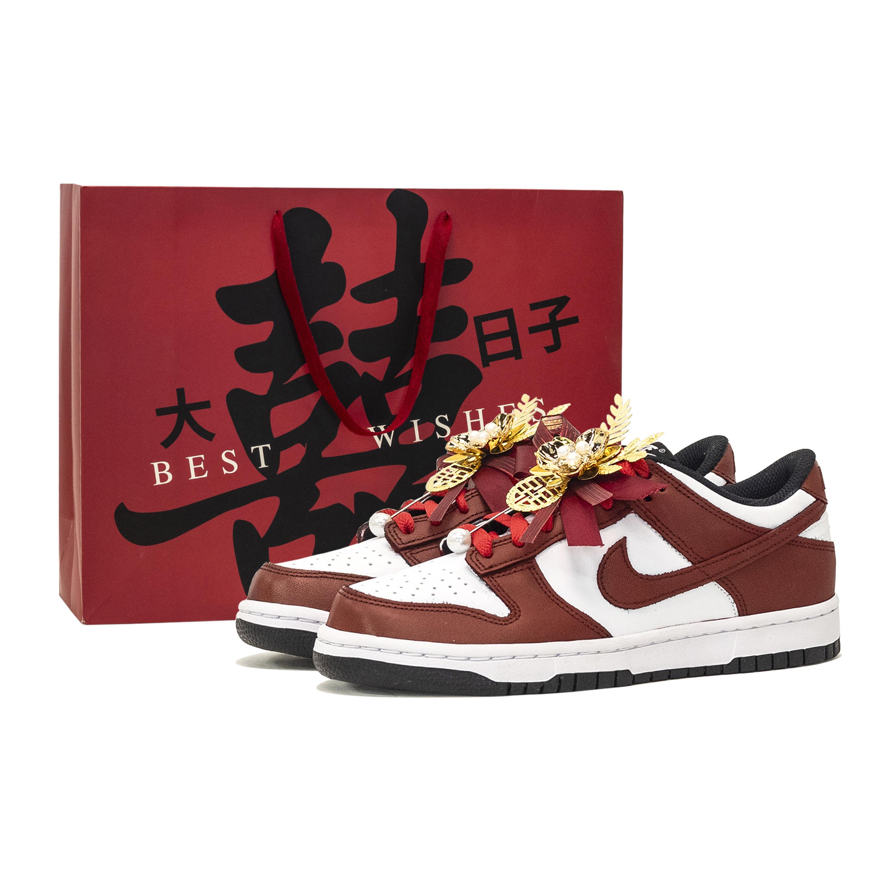 

Nike Dunk Slip Resistant Cushioning Abrasion Resistant Low top Skateboard Shoes Unisex Red CW1590-100(Team1347-) 38.5