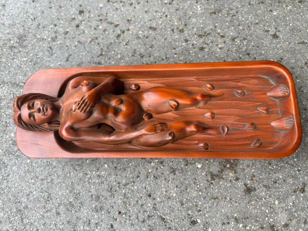 Boxwood Carving Wooden Carved Figure Sexy Pretty Beautiful Woman Bathing Statue