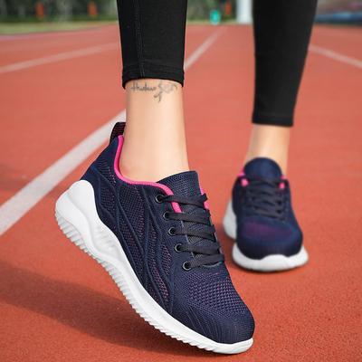 New Fly-woven Mesh Breathable Sports Women's Shoes Versatile and Lightweight Casual Shoes Running Shoes