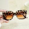 Leopard Print Square Women Gradient Eyeglasses Fashion Decorative SunGlasses Suitable for Stylish Eyewear