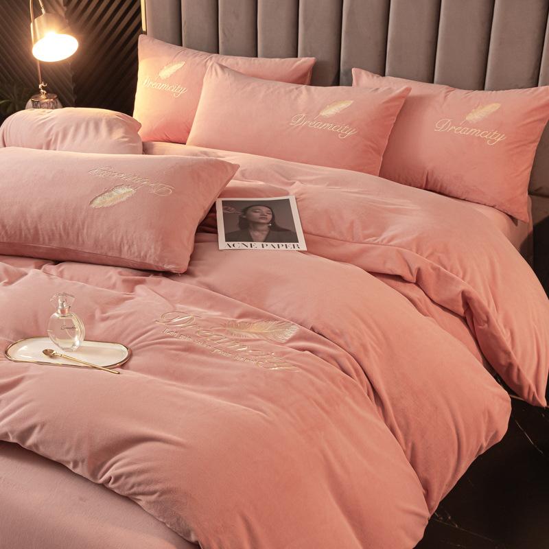 Thickened Milk Fleece Four-Piece Set, Coral Double-Sided Fleece Embroidered Crystal Fleece Quilt Cover, Bed Sheet, Bed Hat Three-Piece Set
