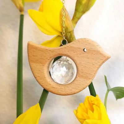 Wooden Bird Suncatcher Hanging Decoration Indoor Outdoor Garden Rainbow Maker Bird Ornament with Faux Crystal Ball