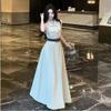 Elegantes schwarzes ärmelloses Kleid mit Hemdkragen & schlankmachender Taille