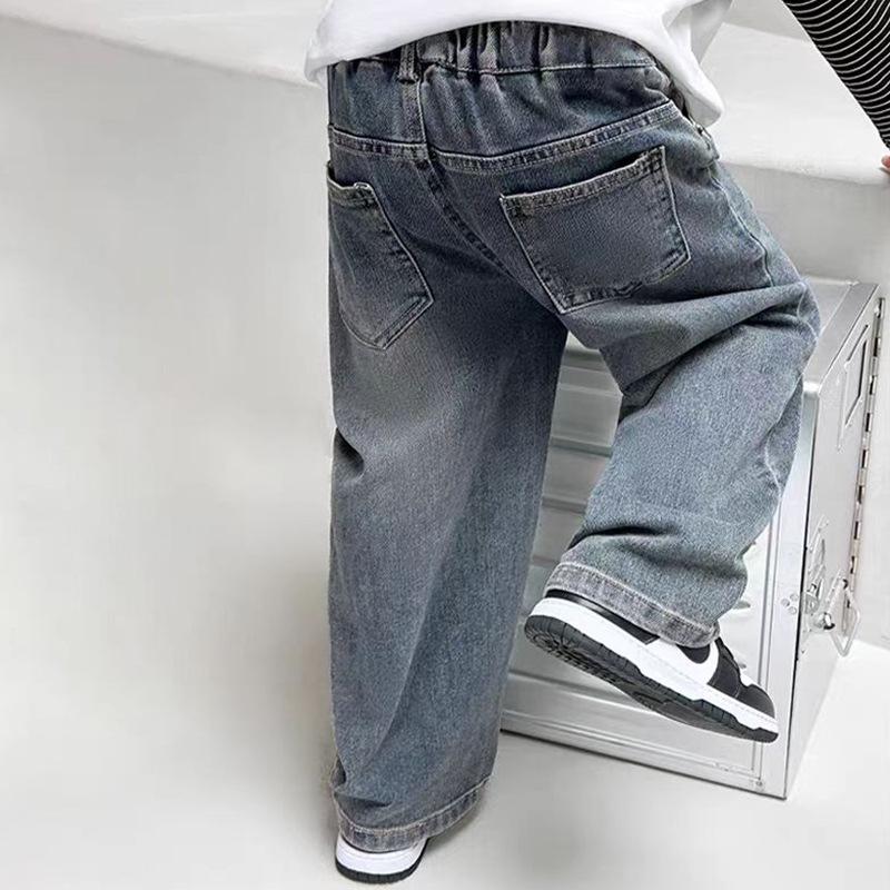 Abbigliamento primaverile per bambini Ragazzi Jeans Pantaloni in denim a gamba larga dritta Pantaloni sportivi eleganti per bambini