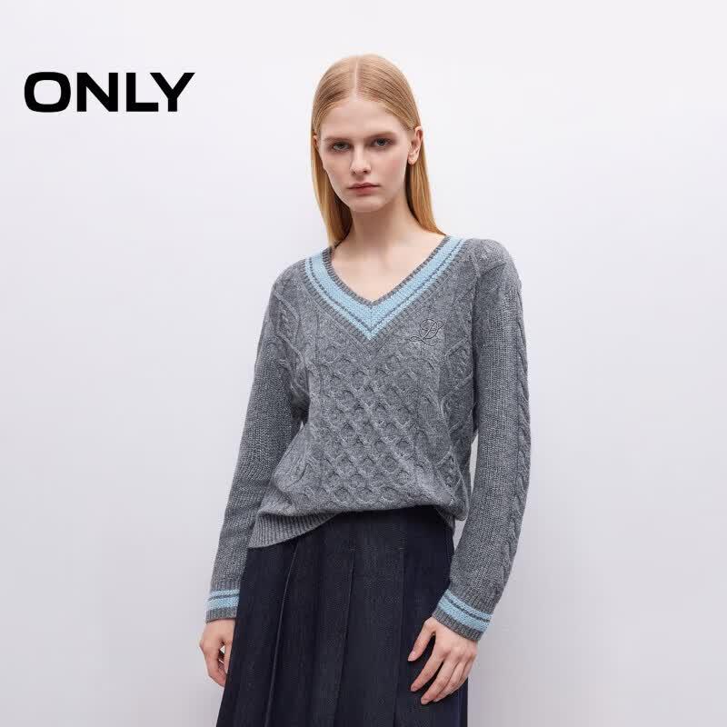 ONLY Women s 2025 Autumn Wool Blend Cable Knit V-Neck Sweater M