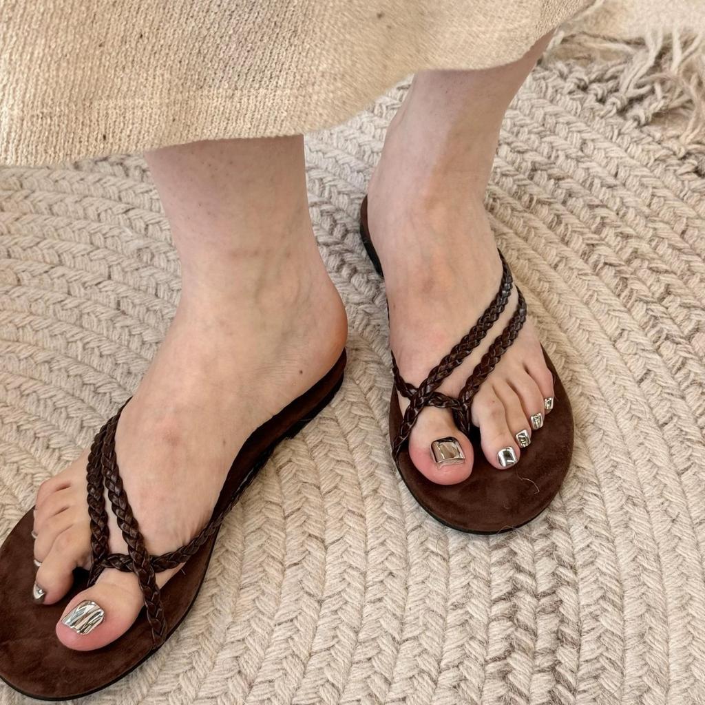 Cowhide version~ Niche beach vacation flat-bottomed flip-flops women's sandals