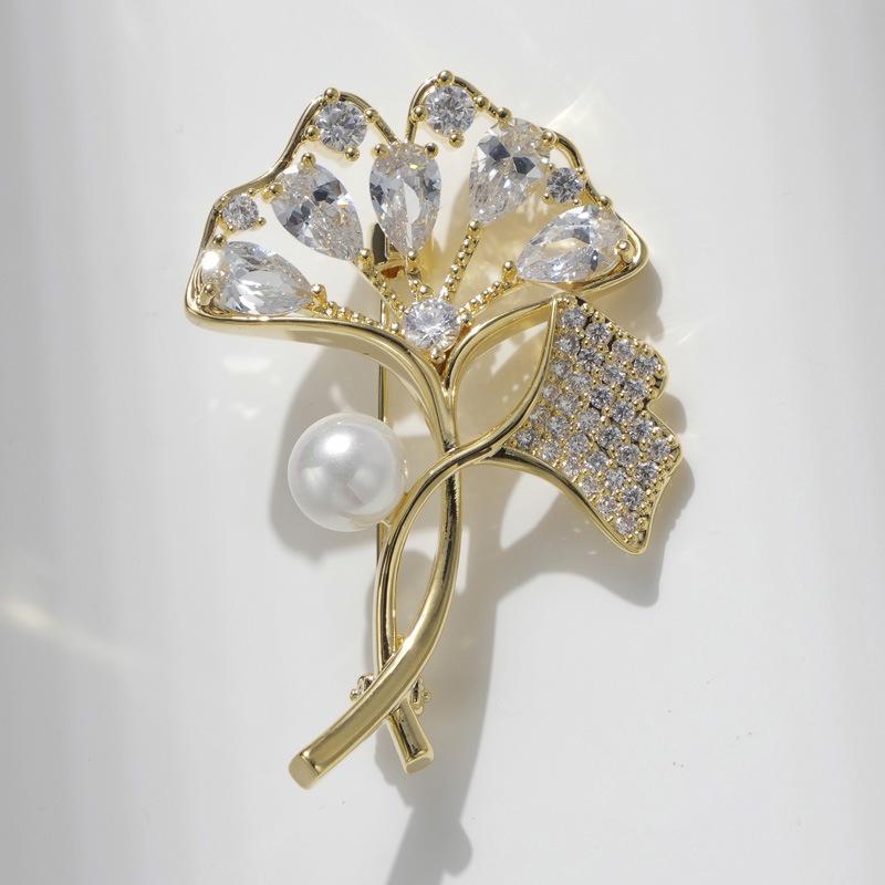 Bo Xin Yun Lux Zircon Ginkgo Leaf Brooch with Pearl Corsage, Elegant Coat Accessory