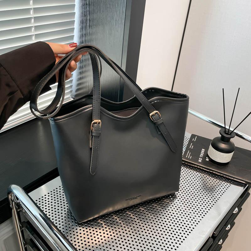 New Spring Large-capacity Handbag Women's 2025 College Student Shoulder Bag Women's Portable Commuter Tote Bag Women