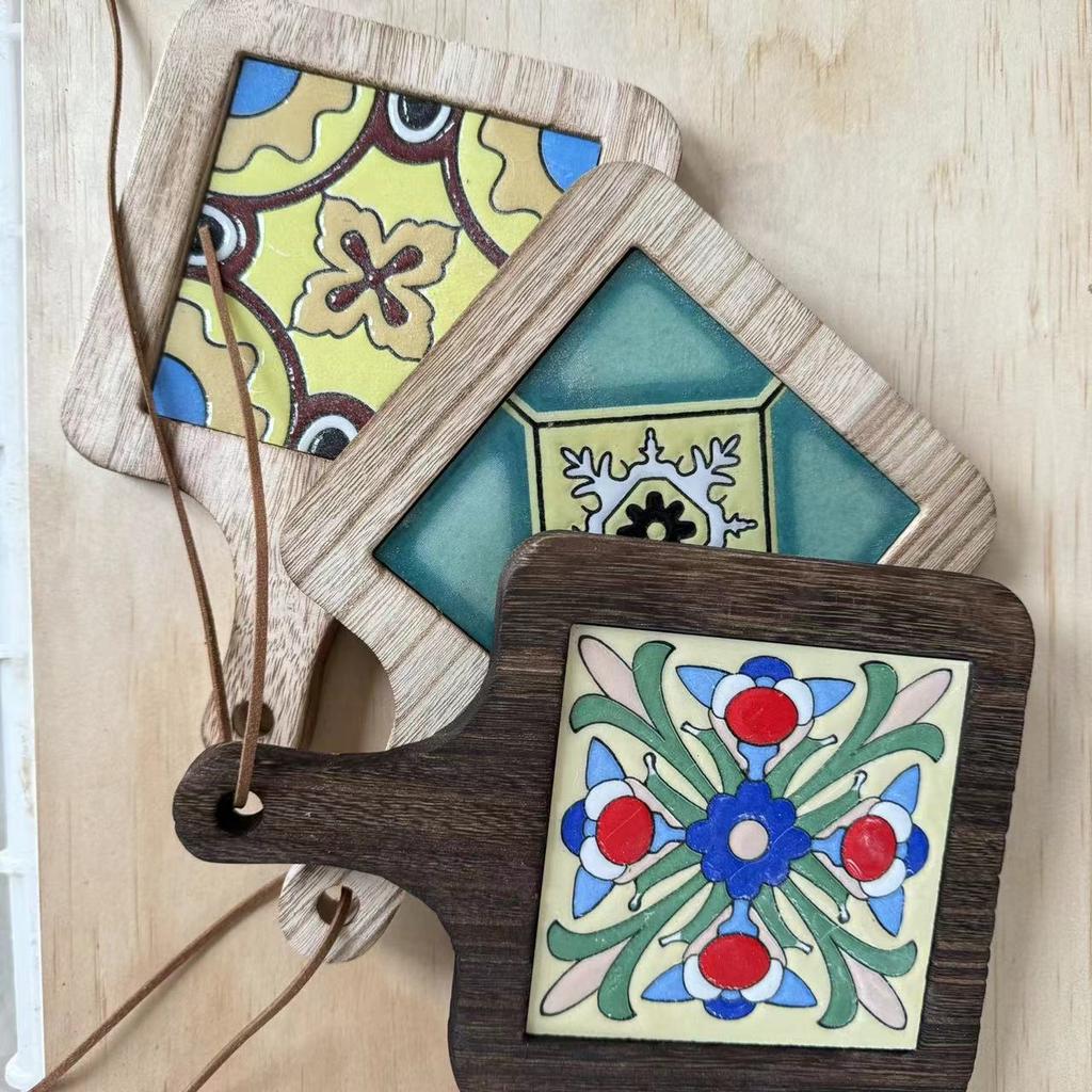 Solid Wood Flower Brick Hand Pot Mat Insulated Cup Mat Retro Dining Mat Decoration for Home Restaurants Kitchen Table Mat Cup