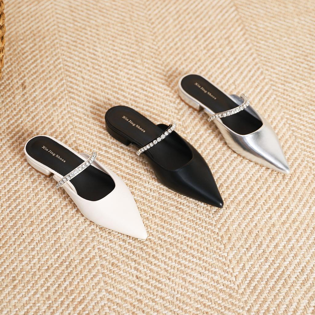 K77-1 silberne Strasskette spitze flache Einzel-Schuhe 2025 Frühling Damenstil leichte Luxus Bling-Bling Diamant niedriger Absatz Einzel-Schuhe