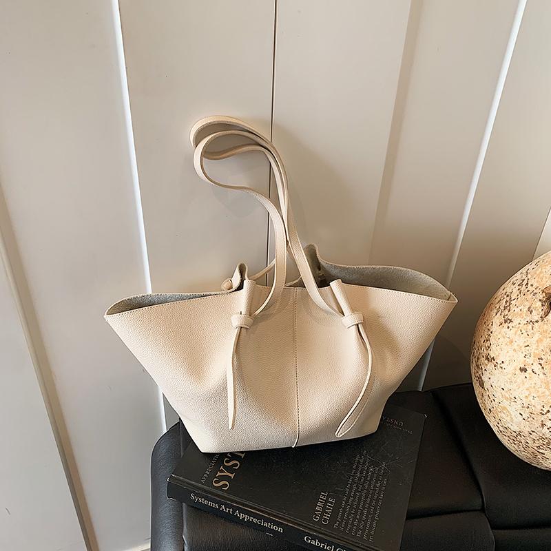 Retro Women Tote Bag Soft PU Leather Water Resistant Shoulder Bag Large Capacity Handbag for Daily Commute Shopping