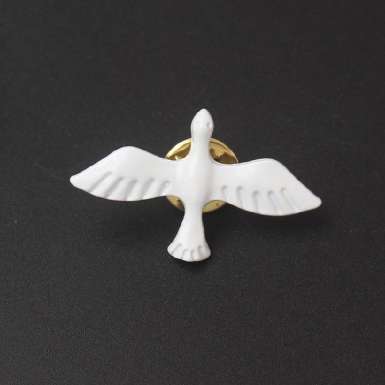 Individualized Brooches Accessory Stylish Peace Doves Shaped Lapel Pin Ornament