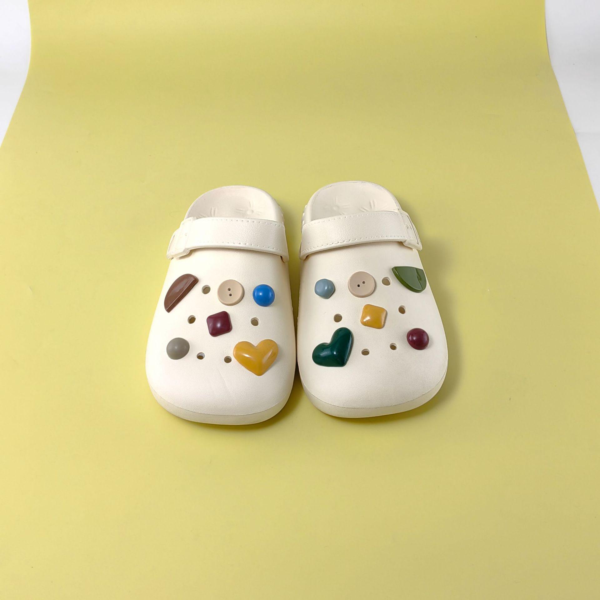 

Unisex Non-slip Cute Closed-toe Slippers for Indoor and Outdoor Wear 38/39 білий