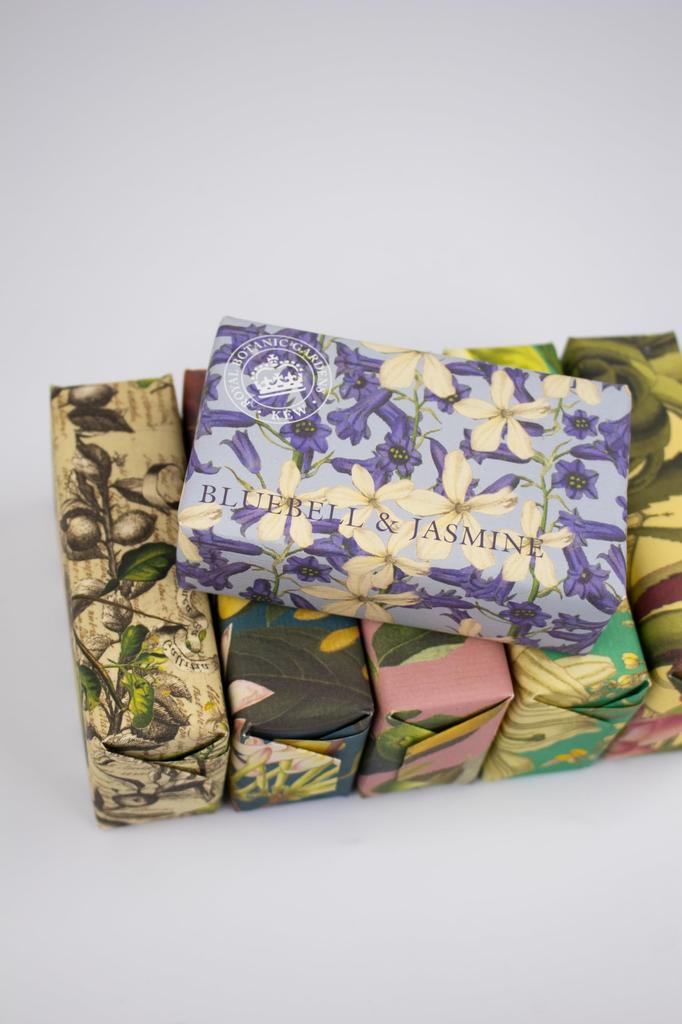 Sanwa Trading English Soap Company KEW GARDEN Luxury Shea Soaps Bluebell Jasmine &