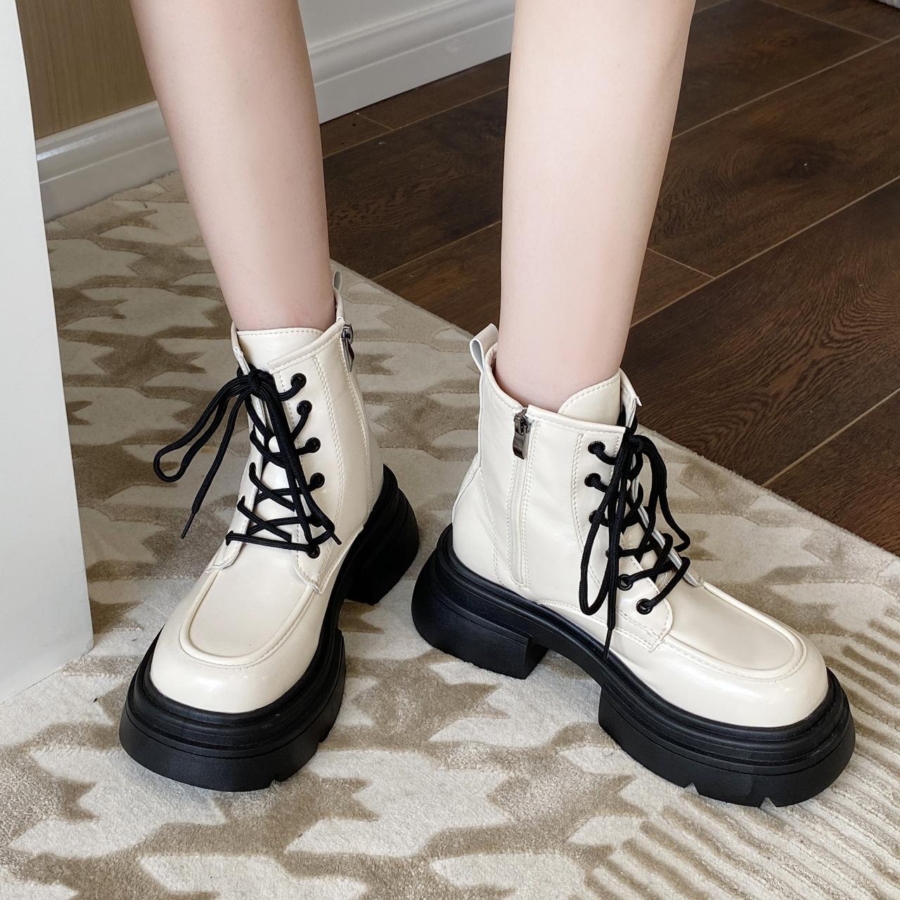 

White big head platform Martin boots women s 2025 autumn new retro versatile small ins British style short boots 40