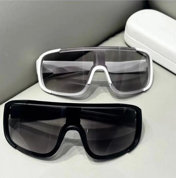 

2 Pairs Splash, Wind & Dust-proof Motorcycle Riding Glasses for New Users - Free Shipping!