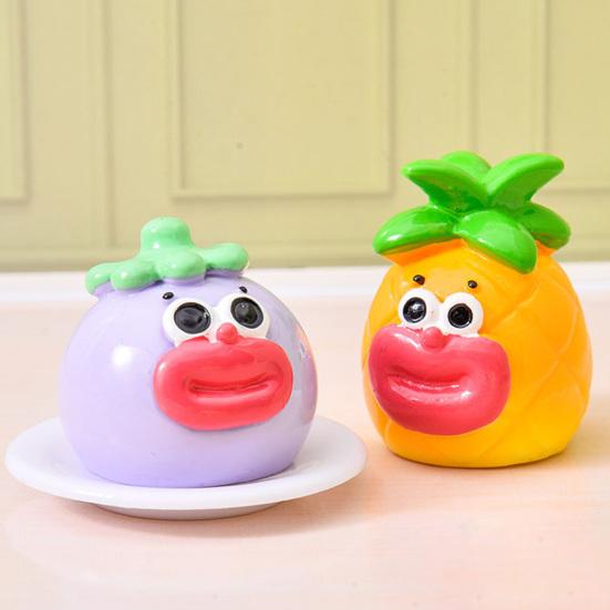 Cartoon Resin Miniature Fruit Figurine Mini Funny Big Mouth Banana Blueberry Pineapple Statue for DIY Crafts Dollhouse Fairy Garden Cake Decor
