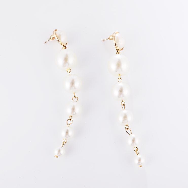 B368 Elegant Long Pearl Earrings - European, American, and Korean Inspired Fashionable Accessories