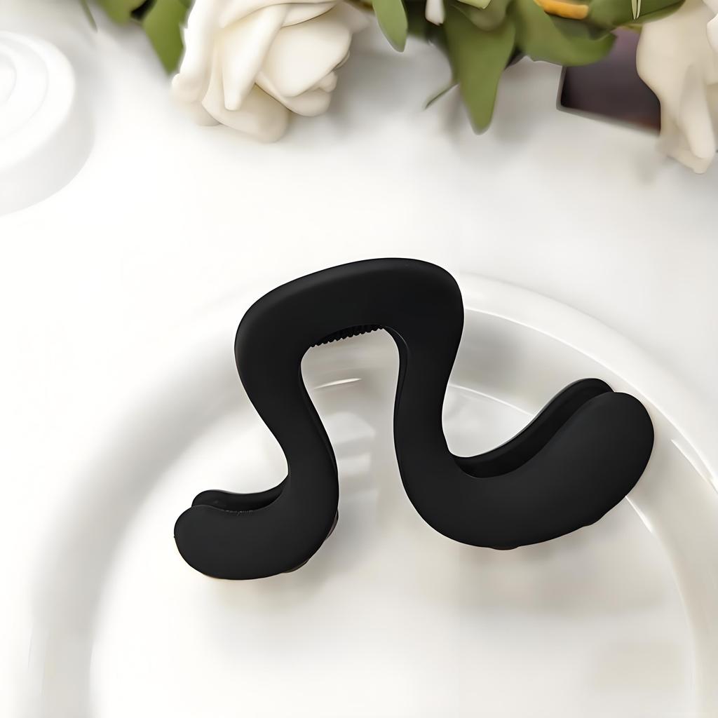 Creative 1PC half-braided hair clips shark clips Lady's hair fixation clips popular hair clips braided