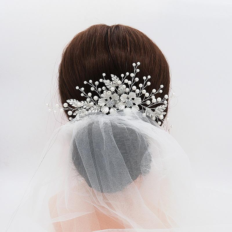 New Silver Alloy Hair Comb Handmade Pearls Rhinestones Fashion Metal Headpiece Elegant Hair Jewellery Accessory For Women