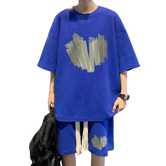 

Мужской летний комплект из 2 предметов: топы с коротким рукавом и круглым вырезом + шорты с широкими штанинами. Принт: сердце 2XL