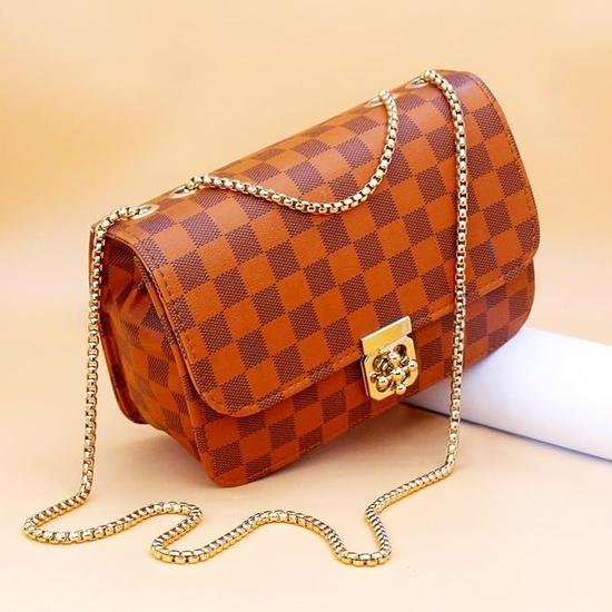 AKSUTI Trendy Sling bag With Golden Chain Shoulder Strap Crossbody Sling Bag For women & Girls